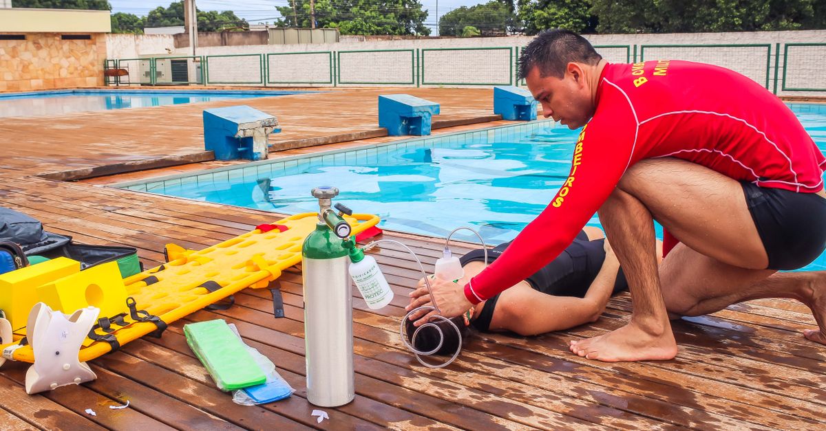 Local Resources for Understanding Pool Safety Compliance
